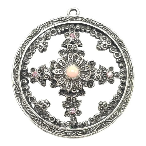 Engraved Pink Rhinestone Gemstone Round Pendant Silver Tone Vintage Openwork - Picture 1 of 4